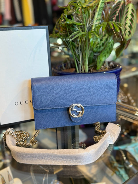 NIB Gucci Crossbody Wallet On Chain Handbag Clutch