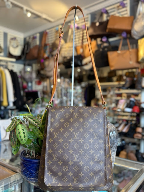 Louis Vuitton Musette Salsa Monogram Handbag Crossbody Messenger