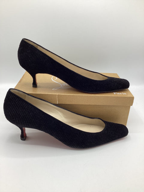 Christian louboutin discount black kitten heels